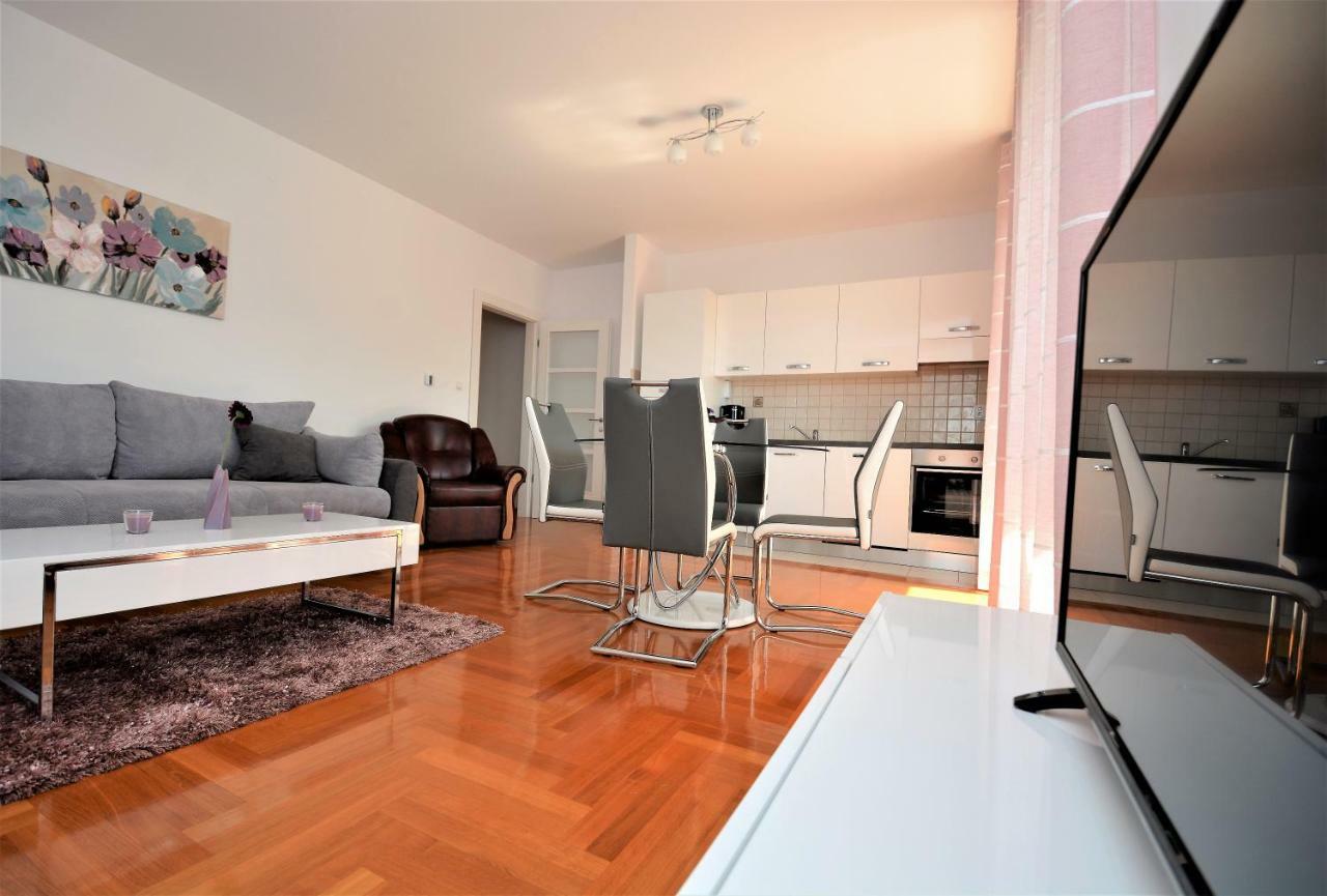 Apartmani Sladana Zadar Bagian luar foto